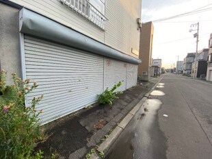 元町駅 徒歩1分 2階の物件外観写真